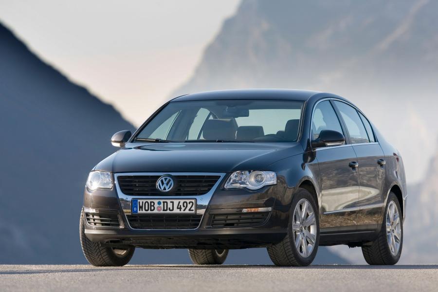  Volkswagen Passat 2005 года  (фото 23 из 161)